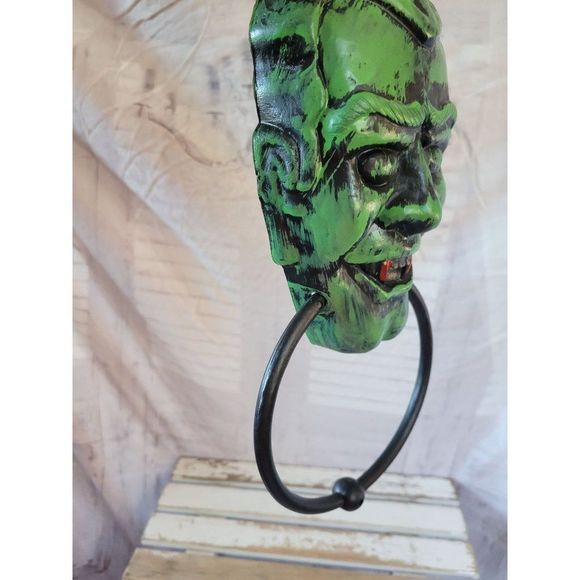 Frankenstein door knob knocker Halloween hanging door decor - Picture 4 of 7